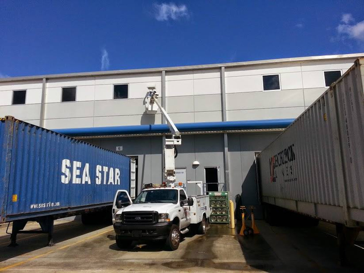 HVAC unit service